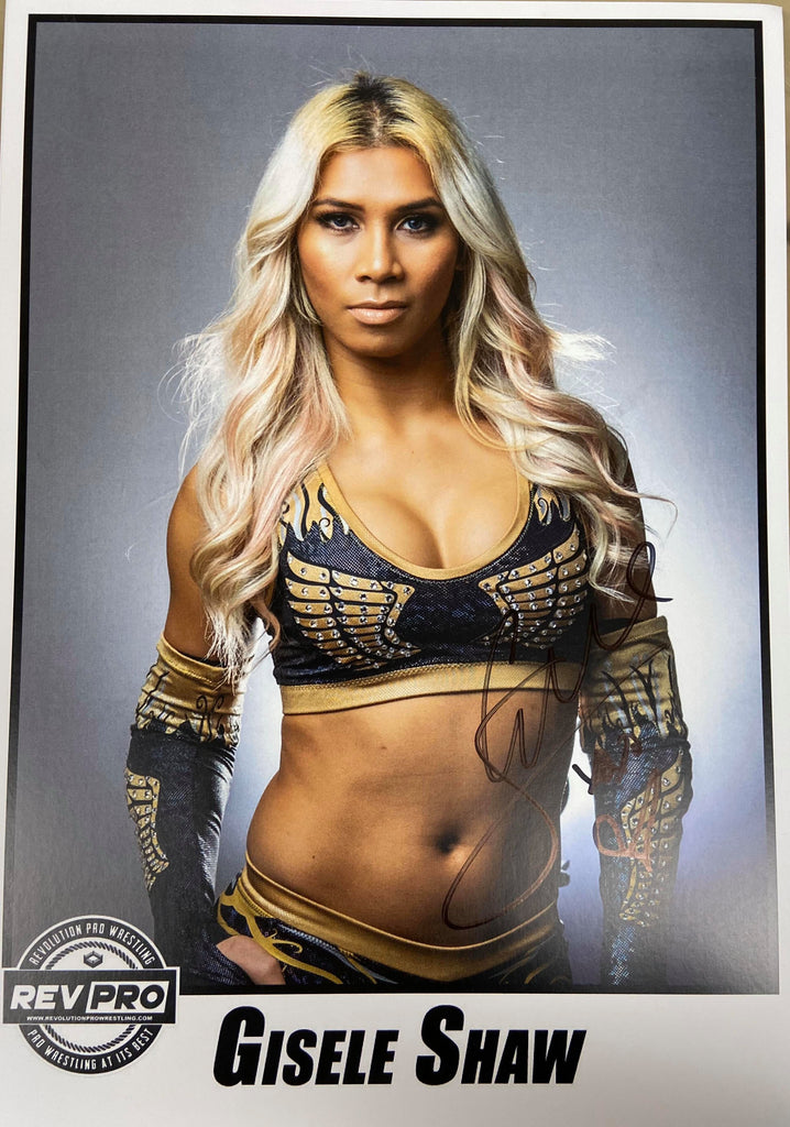 Gisele Shaw Signed photo